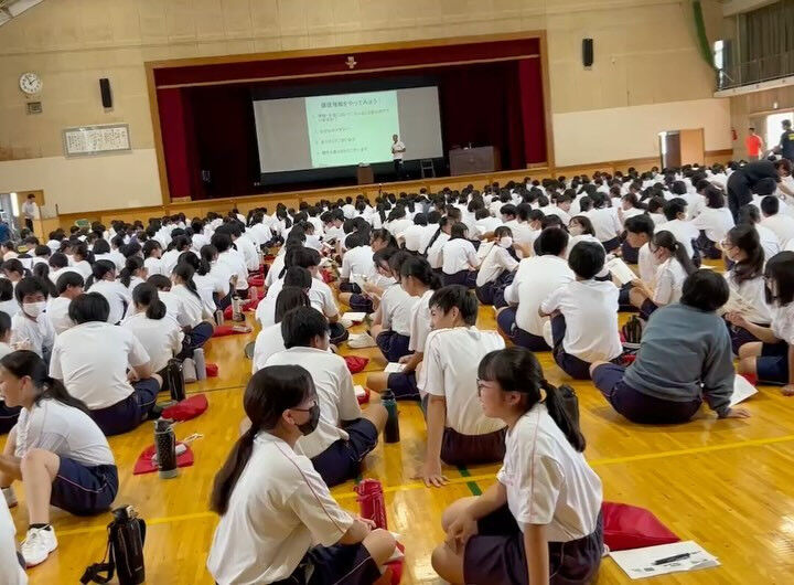 豊川西部中学校への